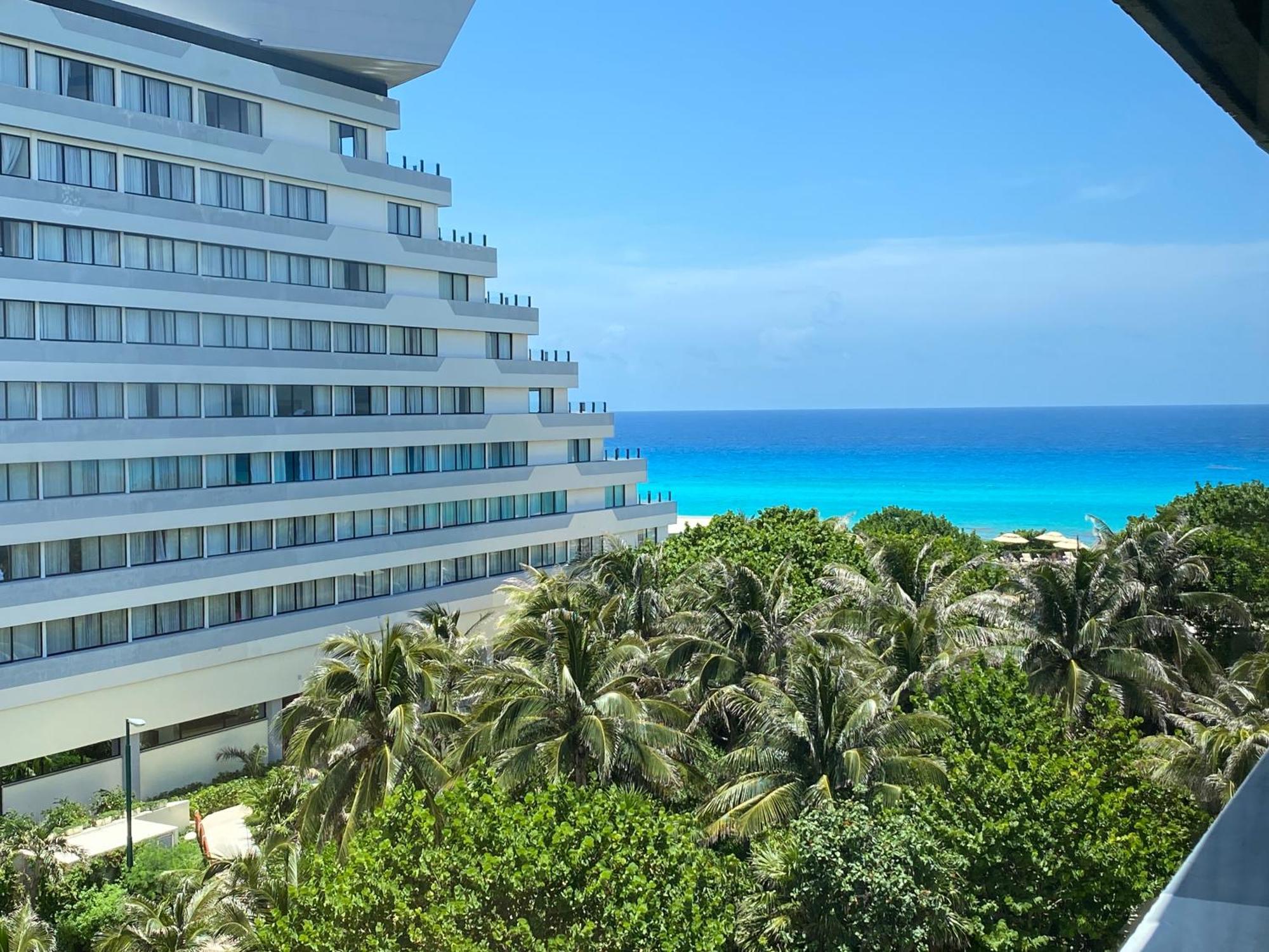 Condo In Ocean Front Resort カンクン 部屋 写真