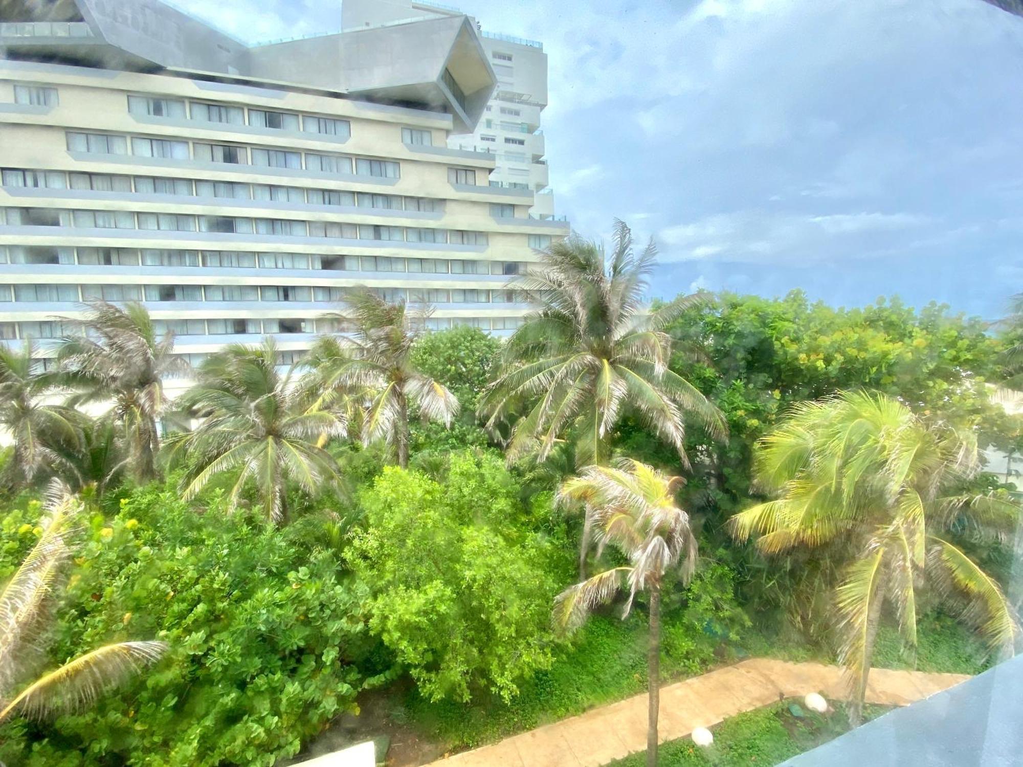Condo In Ocean Front Resort カンクン 部屋 写真